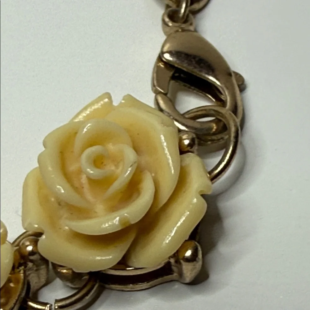 Vintage celluloid roses hard and soft chunky chain bracelet size 7